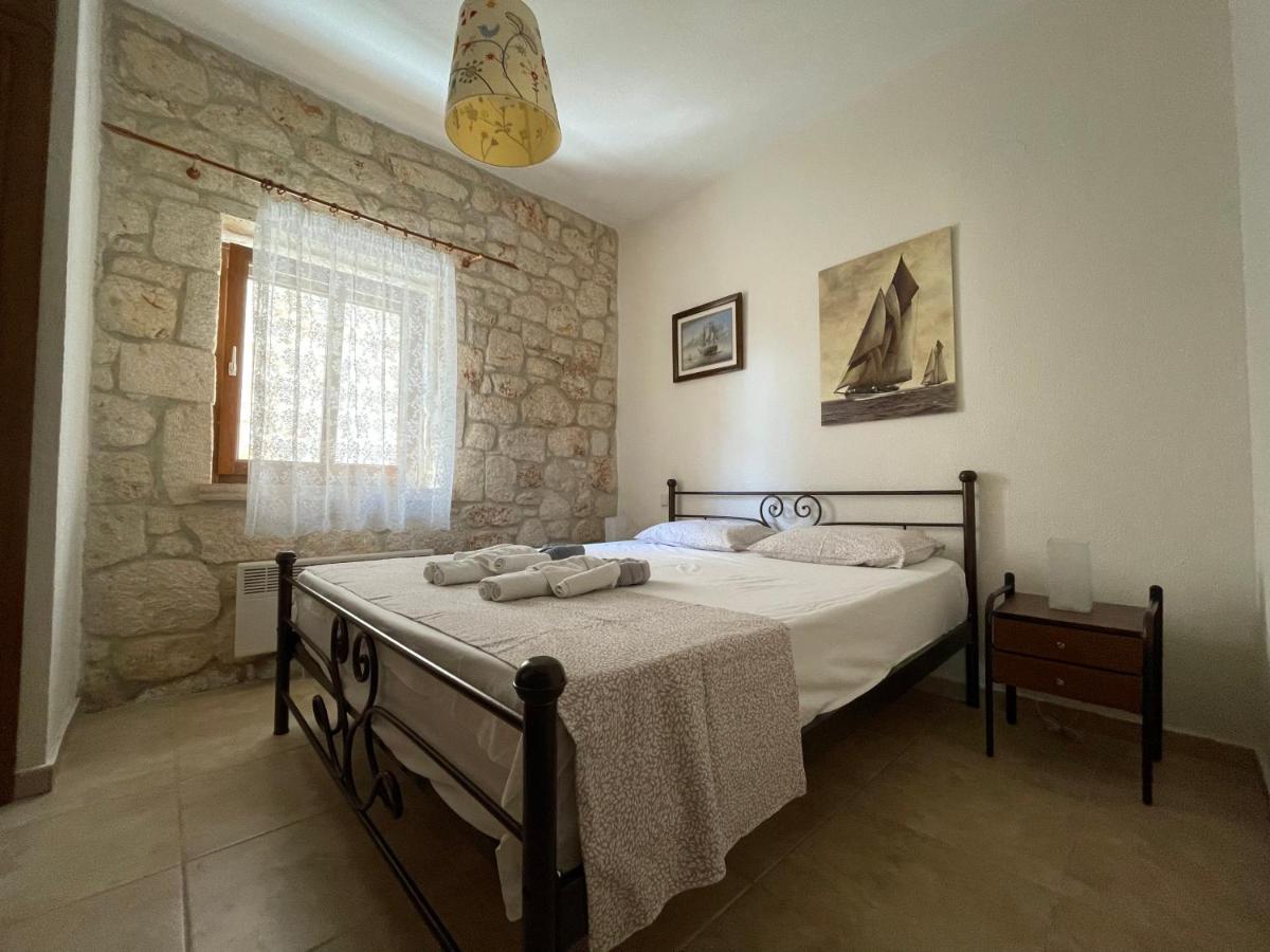 Villa Jordan'S Stone House Siviri Exterior foto