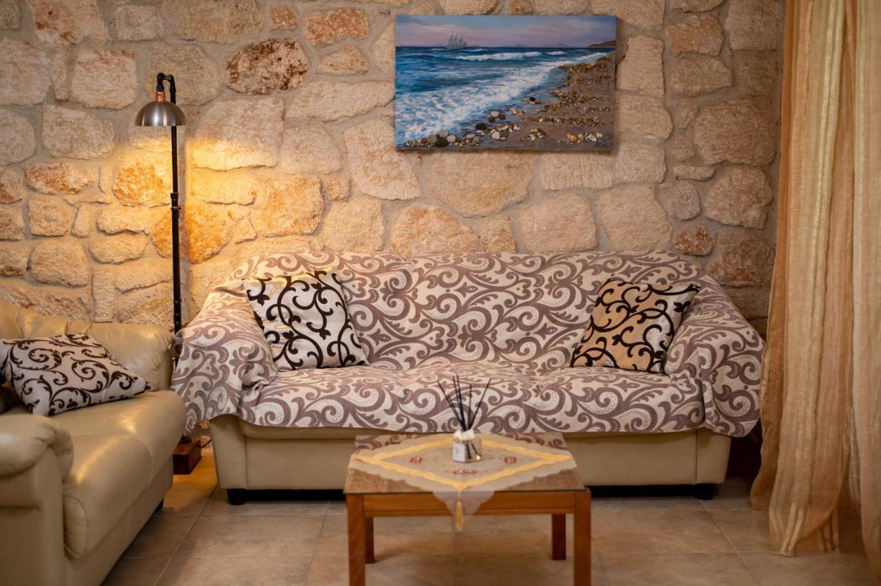 Villa Jordan'S Stone House Siviri Exterior foto