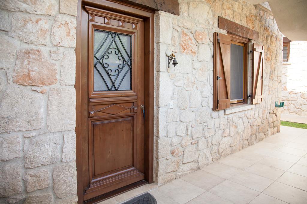 Villa Jordan'S Stone House Siviri Exterior foto